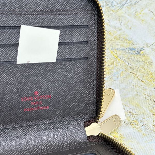 LVコピーウォレット角部分ディテール